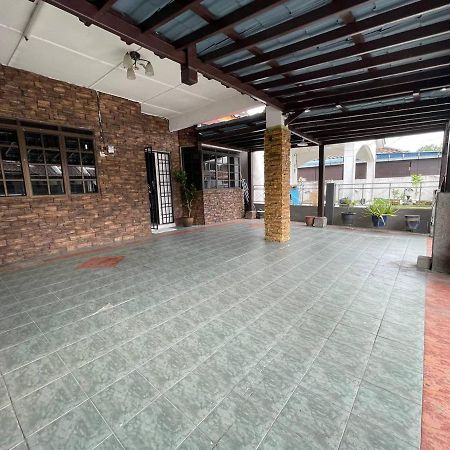 Venice Raudhah Guest House Lumut Ngoại thất bức ảnh