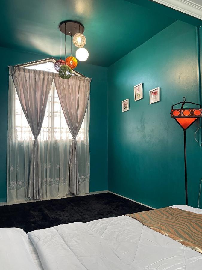 Venice Raudhah Guest House Lumut Ngoại thất bức ảnh